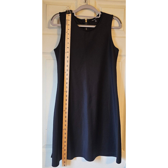 Nic and Nash Sz Med Classy Little Black Dress with elegant gold zipper in back - Picture 5 of 8